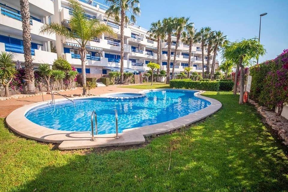 Апартаменты Coral House - La Calma - Playa Flamenca - Big Terrace & 4 Swimming Pools. Экстерьер фото